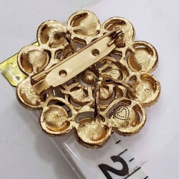 stella & dot ~  la coco red necklace & paradise brooch set - Picture 7 of 11